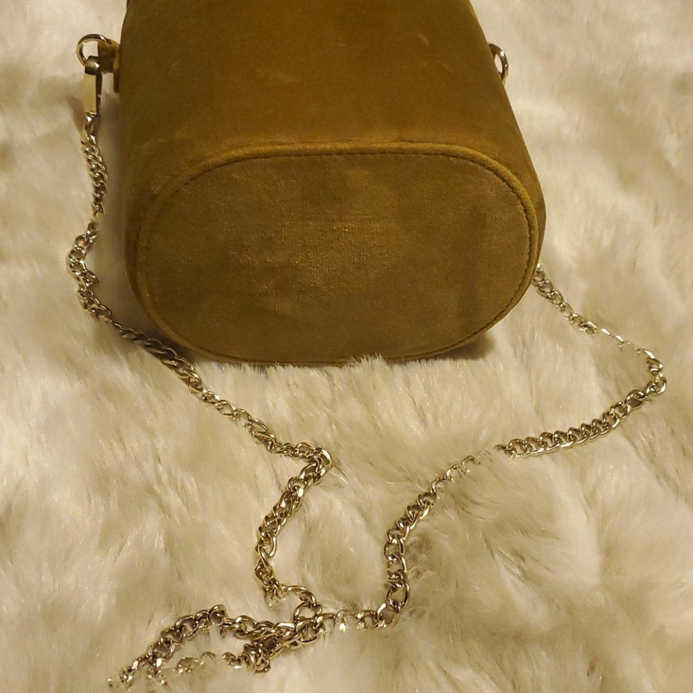 EUC Cute two-tone velvet chain strap evening bag - Picture 5 of 11